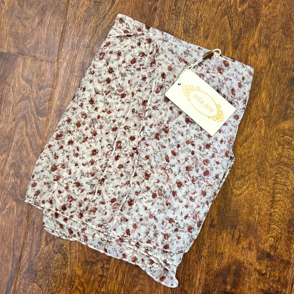 NWT MiaJoy Scarf